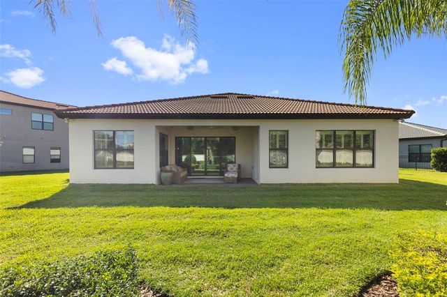 5134 LAKECASTLE DRIVE, Tampa, FL 33624