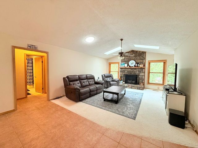 4 Polido Lane, Hot Springs Village, AR 71909