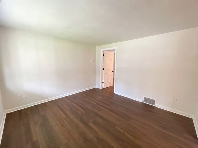 186 Forest St, Bridgewater, MA 02324