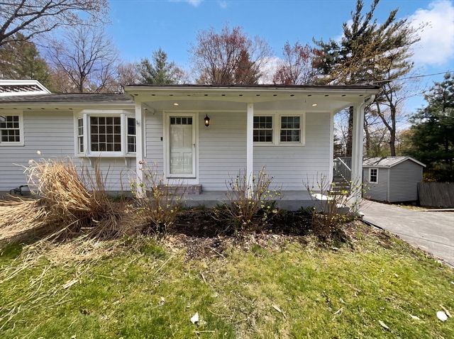186 Forest St, Bridgewater, MA 02324