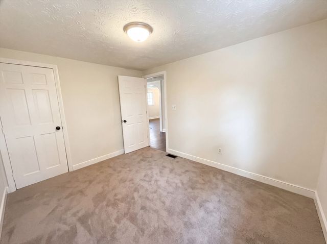 186 Forest St, Bridgewater, MA 02324