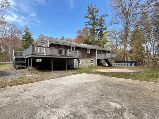 186 Forest St, Bridgewater, MA 02324