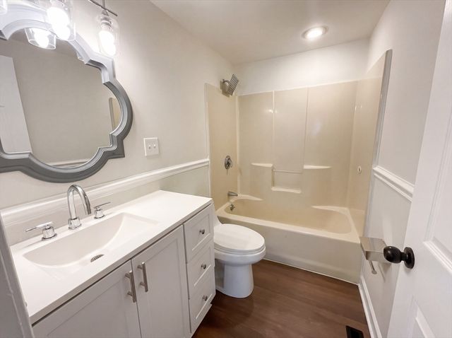 186 Forest St, Bridgewater, MA 02324