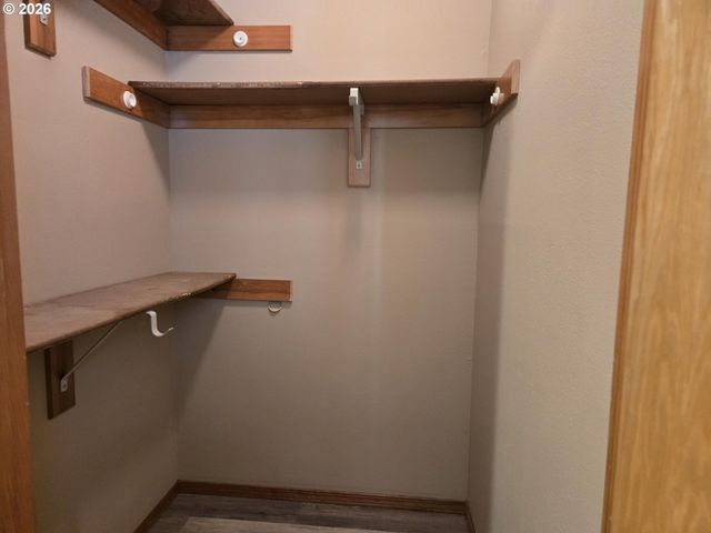 8377 Se REGNER Rd, Gresham, OR 97080
