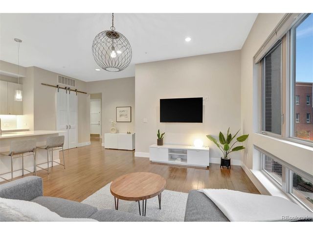 4885 S Monaco St 208, Denver, CO 80237