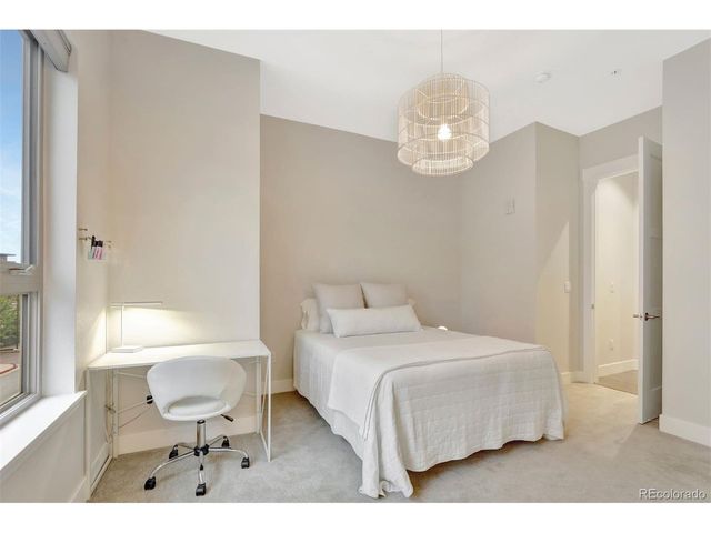 4885 S Monaco St 208, Denver, CO 80237