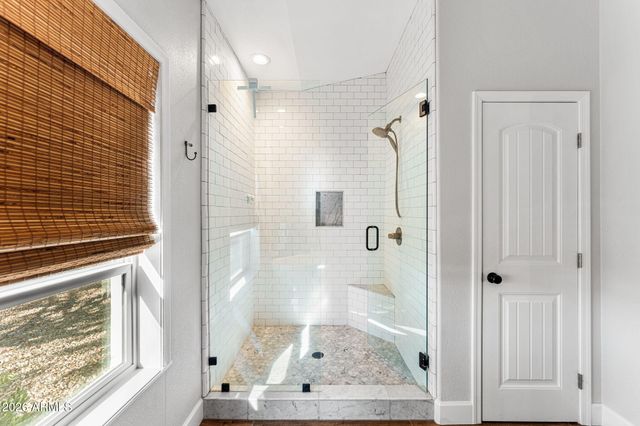 3904 E AHWATUKEE Drive, Phoenix, AZ 85044