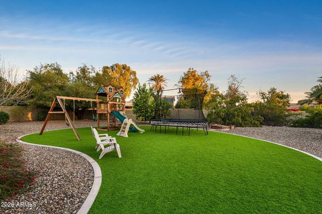 3904 E AHWATUKEE Drive, Phoenix, AZ 85044