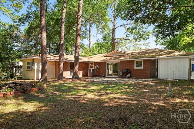 2131 Walz Drive, Savannah, GA 31404