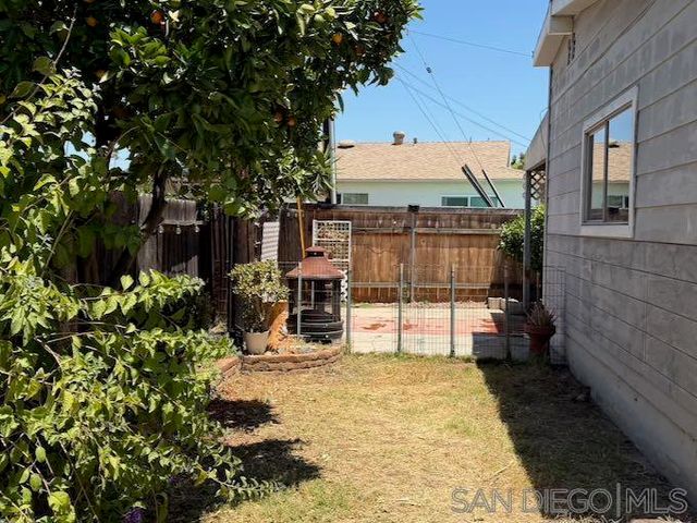700 Brockwood Dr., El Cajon, CA 92021