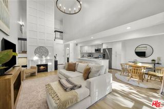 4425 Whitsett Avenue 214, Los Angeles, CA 91604