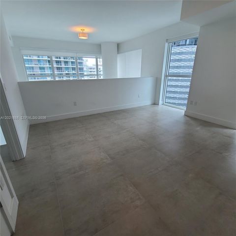 1080 Brickell Ave 1101, Miami, FL 33131