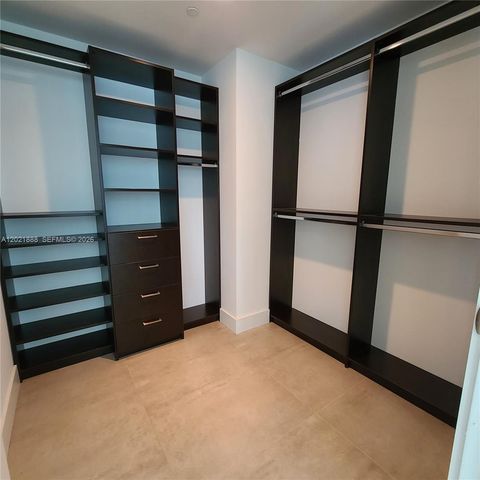 1080 Brickell Ave 1101, Miami, FL 33131