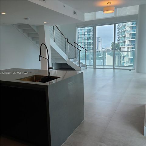 1080 Brickell Ave 1101, Miami, FL 33131