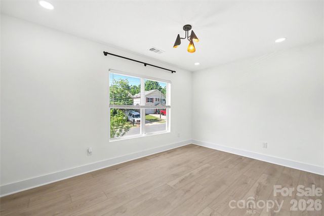 1213 Allegiance Drive, Charlotte, NC 28217