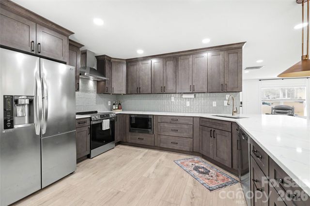 1213 Allegiance Drive, Charlotte, NC 28217