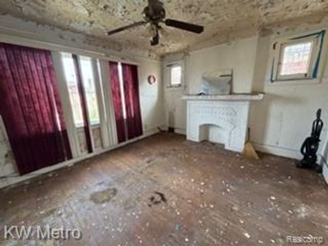 3331 Kendall Street, Detroit, MI 48238
