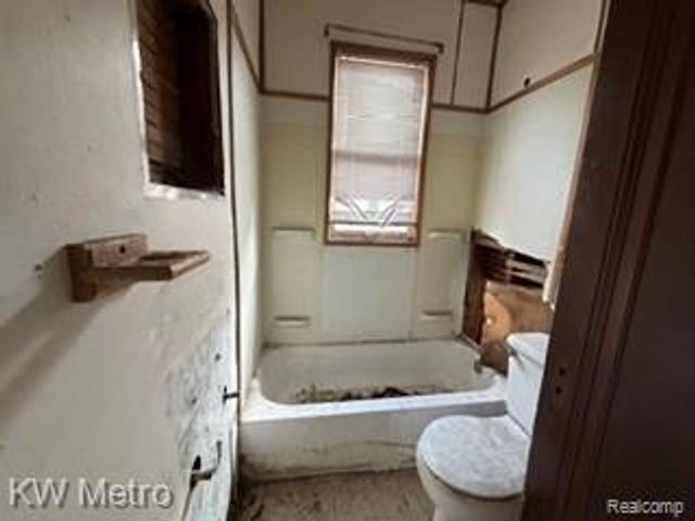 3331 Kendall Street, Detroit, MI 48238