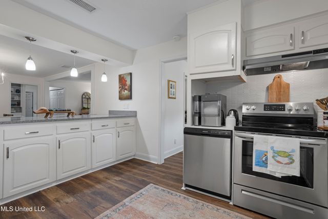 2192 Atkinson Road, Biloxi, MS 39531