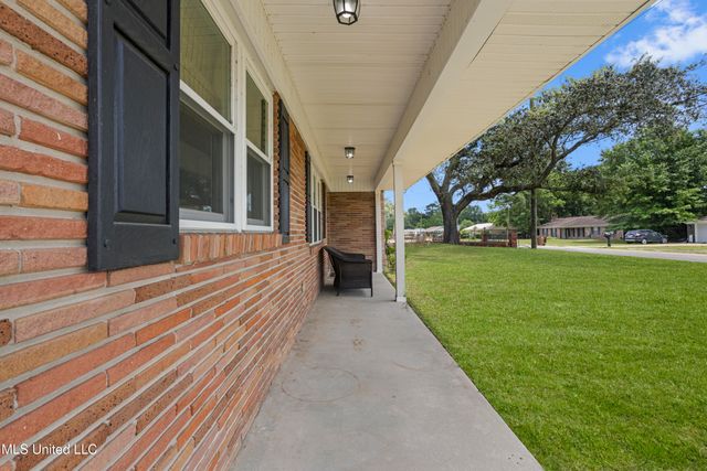 2192 Atkinson Road, Biloxi, MS 39531