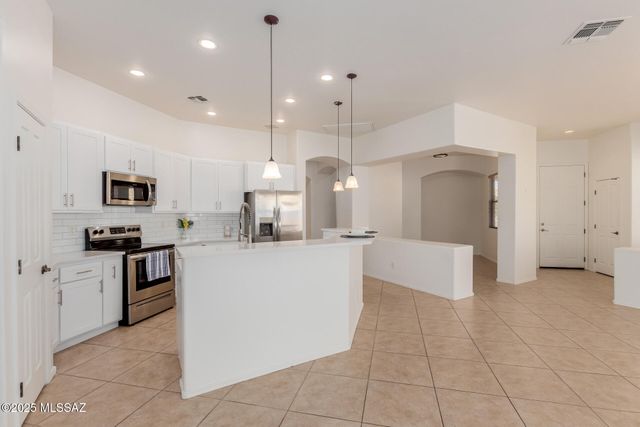 12576 N Gentle Rain Drive, Marana, AZ 85658