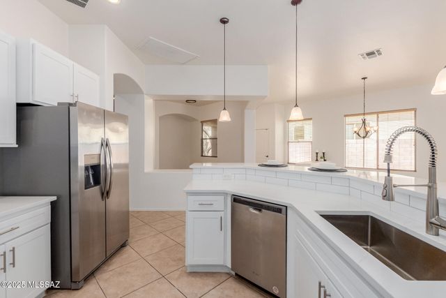 12576 N Gentle Rain Drive, Marana, AZ 85658