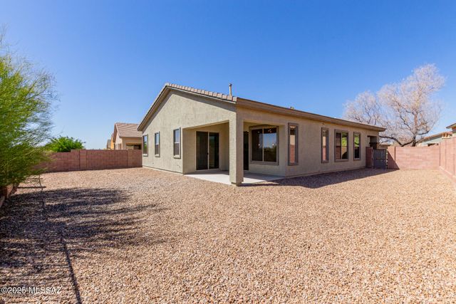 12576 N Gentle Rain Drive, Marana, AZ 85658