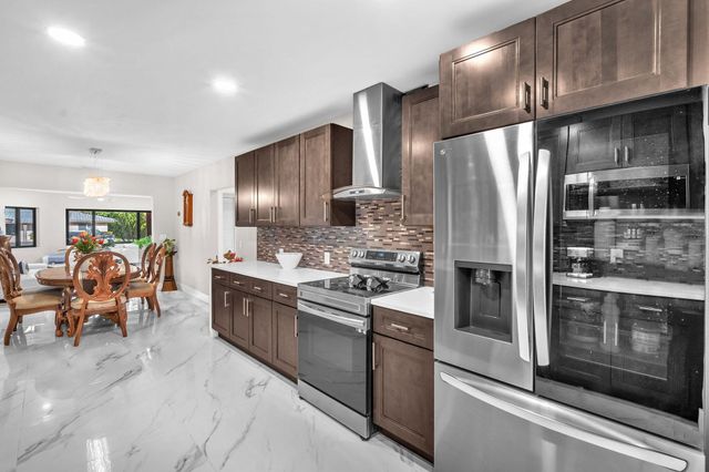 11490 W Biscayne Canal Road, Miami, FL 33161