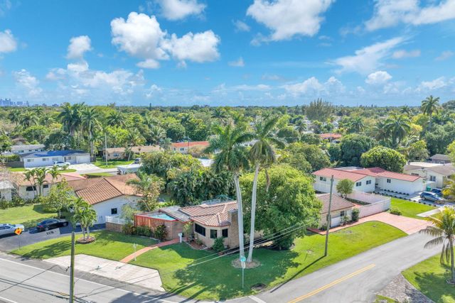 11490 W Biscayne Canal Road, Miami, FL 33161