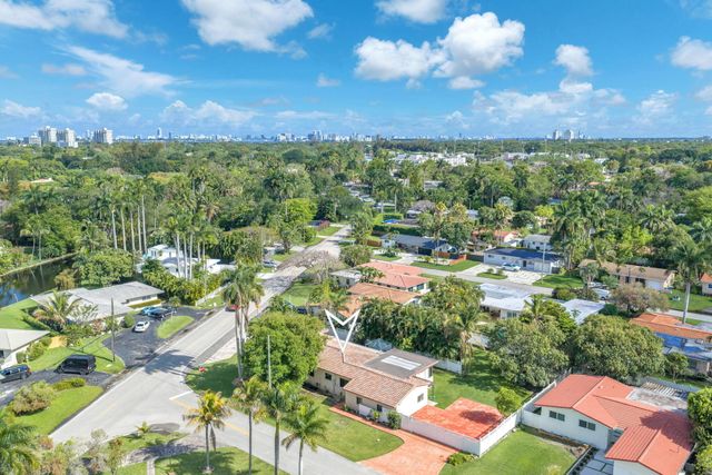 11490 W Biscayne Canal Road, Miami, FL 33161