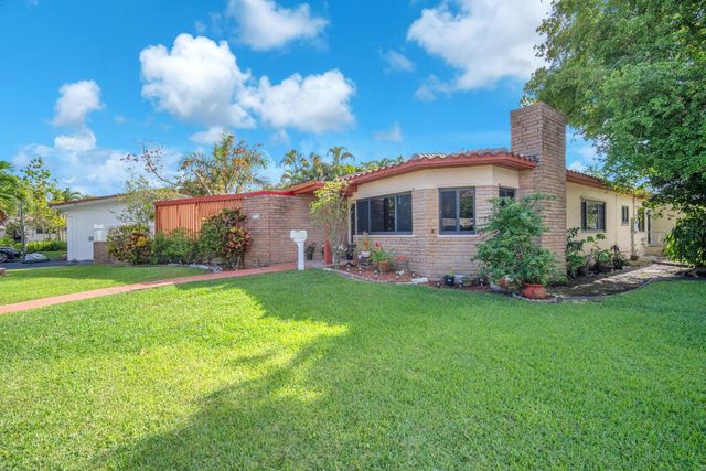 11490 W Biscayne Canal Road, Miami, FL 33161