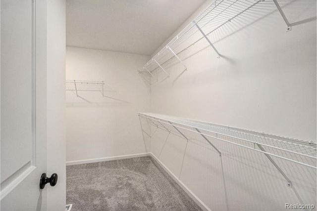 392 Golfside Drive, Lapeer, MI 48446