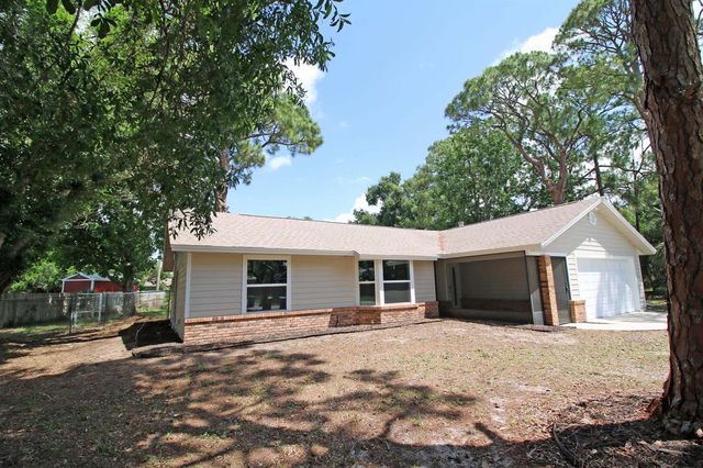 271 Naylor NE, Palm Bay, FL 32907