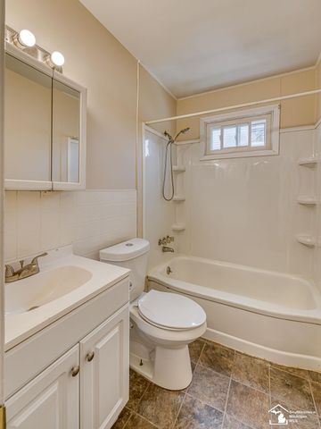 713 Roeder Street, Monroe, MI 48161
