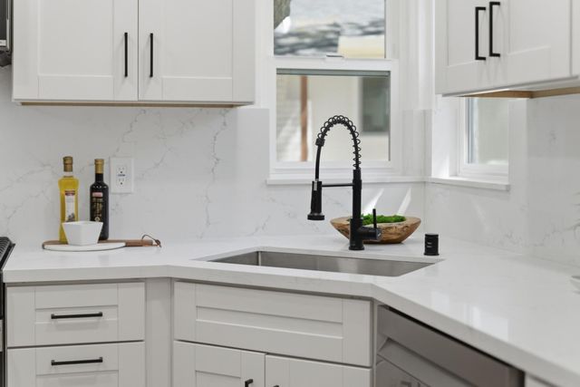 580 Green Manor Court, Palo Alto, CA 94301