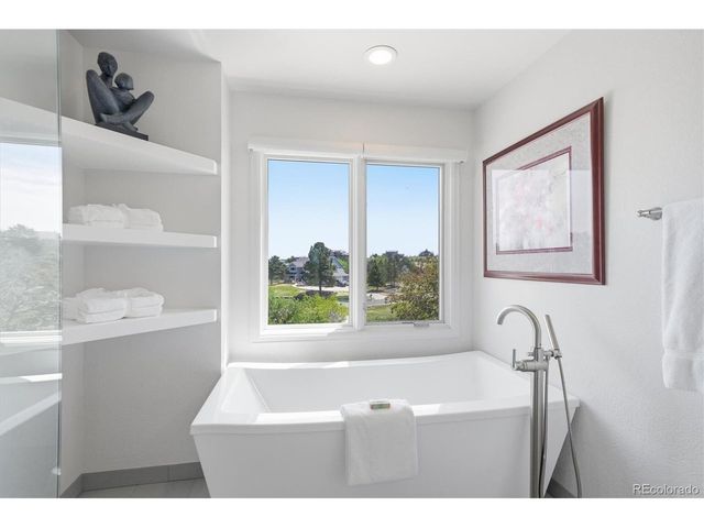 6929 S Chapparal Cir E, Centennial, CO 80016