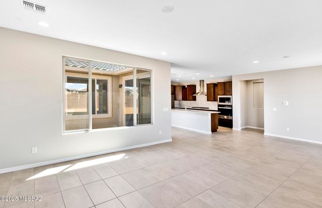 8068 S Sonoran Oak Drive, Tucson, AZ 85747