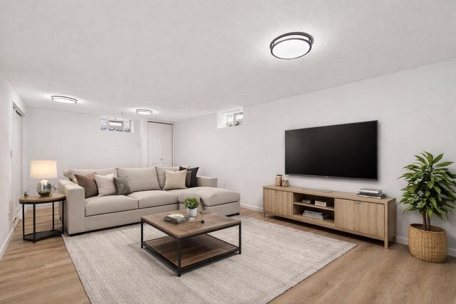 6726 W Silver Spring DRIVE, Milwaukee, WI 53218