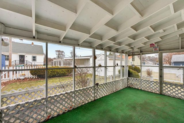 6726 W Silver Spring DRIVE, Milwaukee, WI 53218