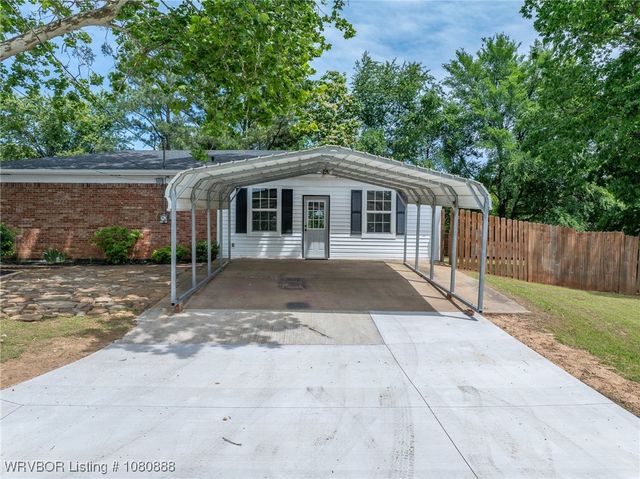 510 Baldridge Road, Van Buren, AR 72956