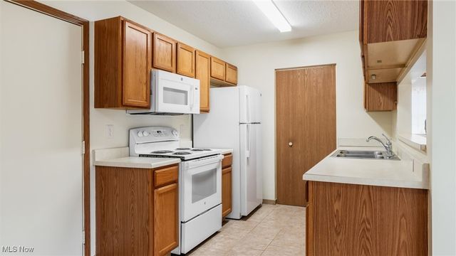 3693 Colony Hill Drive, Zanesville, OH 43701