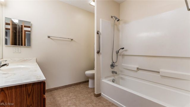 3693 Colony Hill Drive, Zanesville, OH 43701