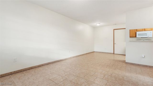 3693 Colony Hill Drive, Zanesville, OH 43701