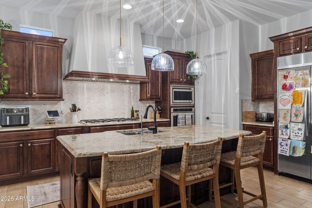 2448 E AMBER Court, Gilbert, AZ 85296