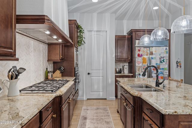 2448 E AMBER Court, Gilbert, AZ 85296