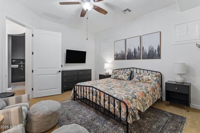 2448 E AMBER Court, Gilbert, AZ 85296