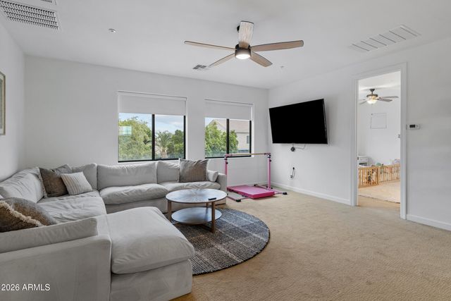 2448 E AMBER Court, Gilbert, AZ 85296