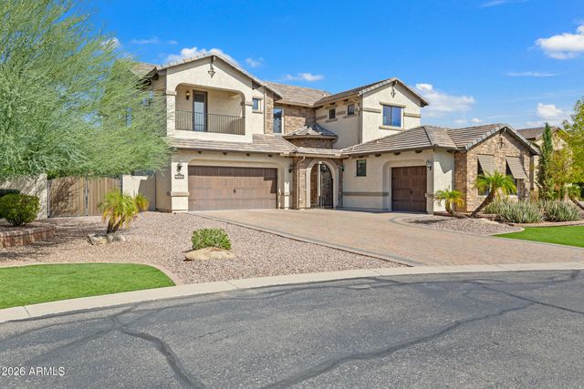 2448 E AMBER Court, Gilbert, AZ 85296