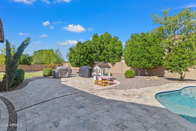 2448 E AMBER Court, Gilbert, AZ 85296