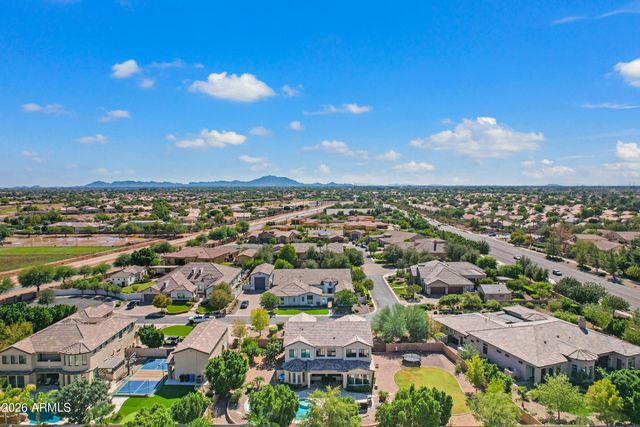 2448 E AMBER Court, Gilbert, AZ 85296